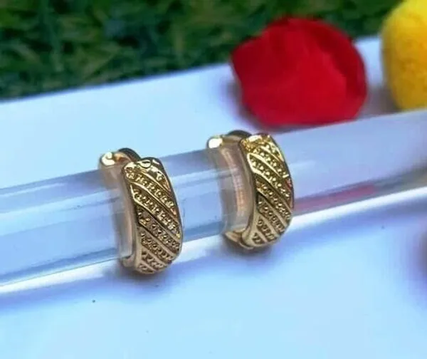 Gold_Tone_Textured_Hoop_Earrings_for_Women