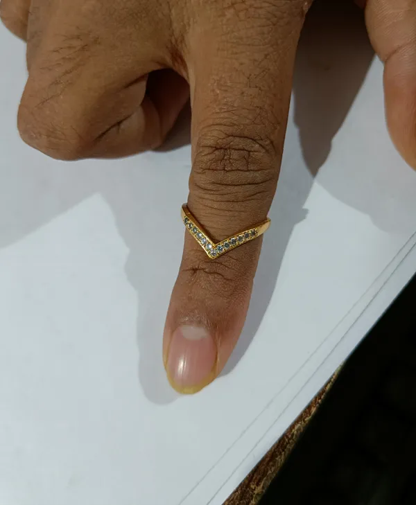 Gold_Tone_V_Shape_Stone_Studded_Ring_for_Women