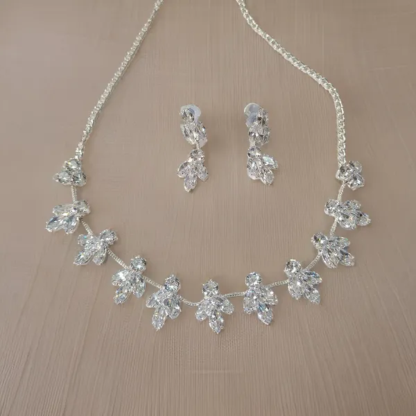 Silver-Tone_Crystal_Leaf_Necklace_Set_for_Women