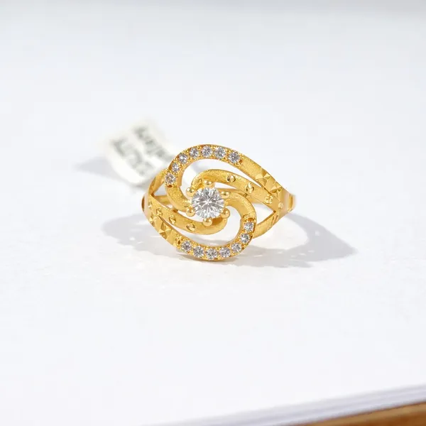 Gold-Tone_Crystal_Interwoven_Ring_for_Women