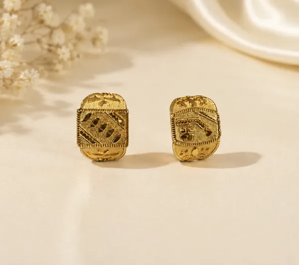 Gold_Tone_Ornate_Finger_Ring_for_Unisex