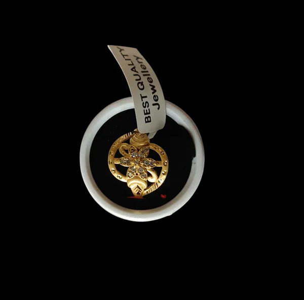 Gold_Tone_Floral_Stone_Studded_Ring_for_Women