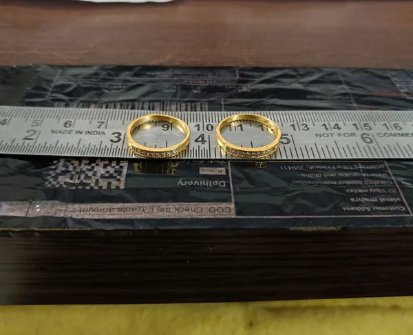 Gold_Tone_Stone_Studded_Rings_for_Women