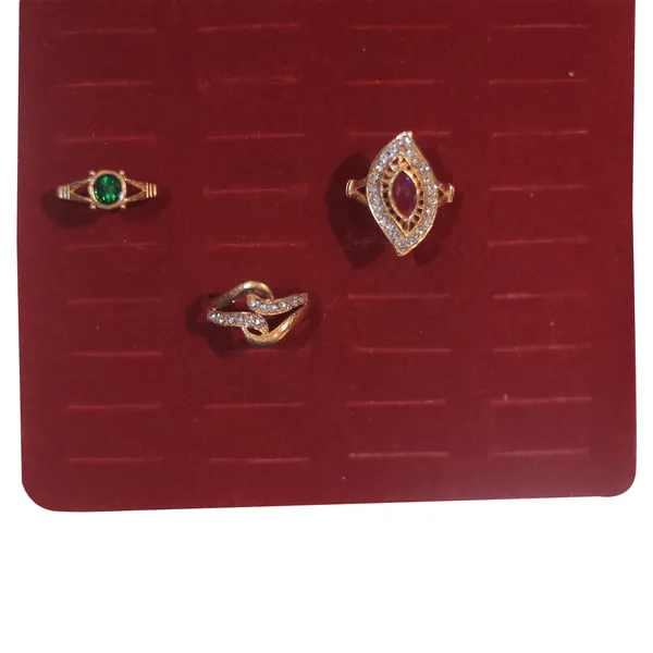 Gold_Tone_Stone_Embellished_Ring_Set_for_Women