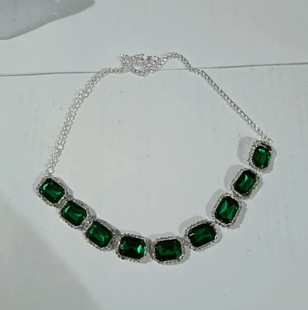 Green_Silver-Tone_Stone_Necklace_Set_for_Women
