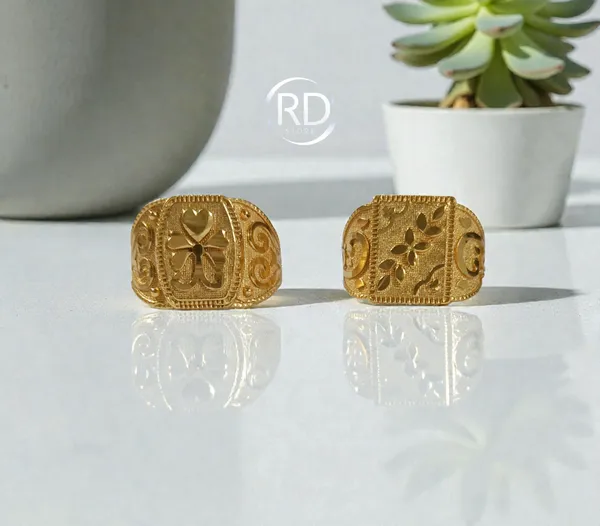 Gold_Tone_Ornate_Signet_Ring_for_Men