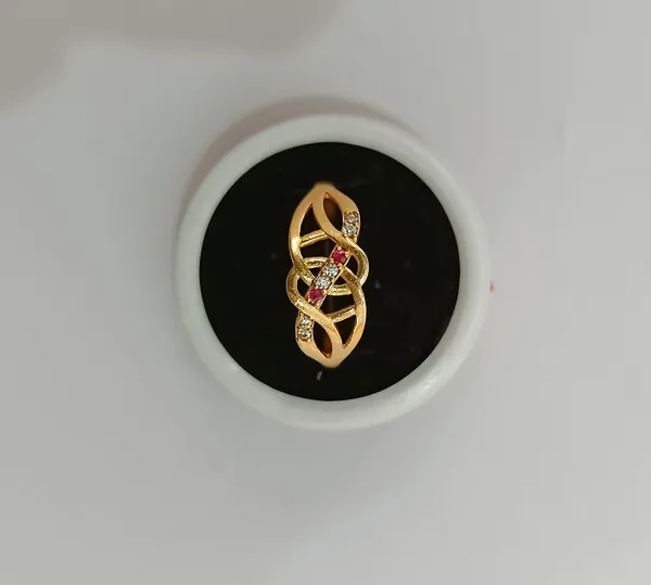 Gold-Tone_Stone_Detail_Ring_Set_for_Women