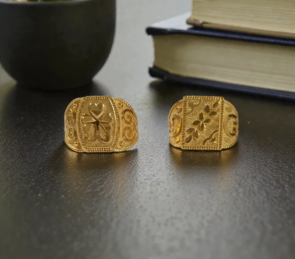Gold_Tone_Ornate_Signet_Ring_for_Men
