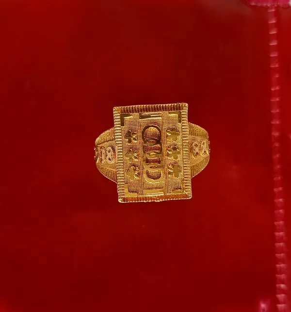 Gold_Tone_Ornate_Signet_Ring_for_Men