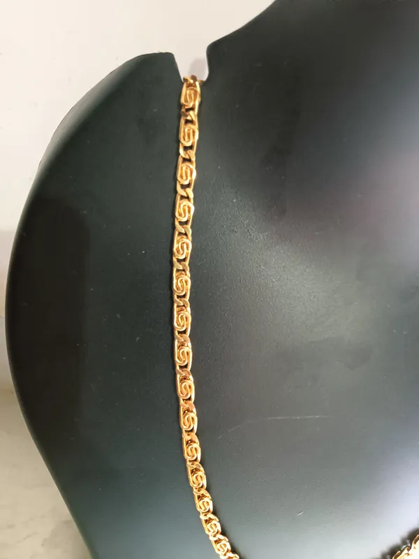 Gold_Tone_Metal_Link_Chain_Necklace_for_Women