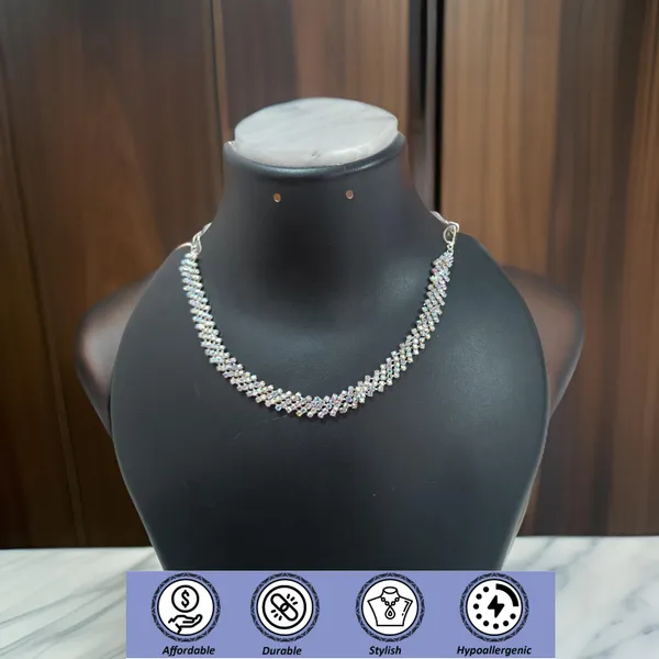 Silver_Tone_Necklace_And_Earrings_Set_for_Women