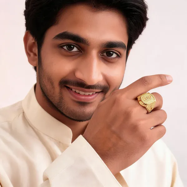Gold_Tone_Ornate_Engraved_Signet_Ring_For_Men