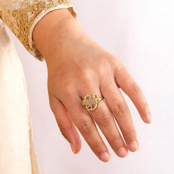 Gold_Tone_Floral_Stone_Studded_Ring_For_Women