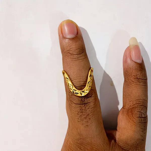 Gold_Tone_Engraved_Leaf_Open_Band_Ring_For_Women