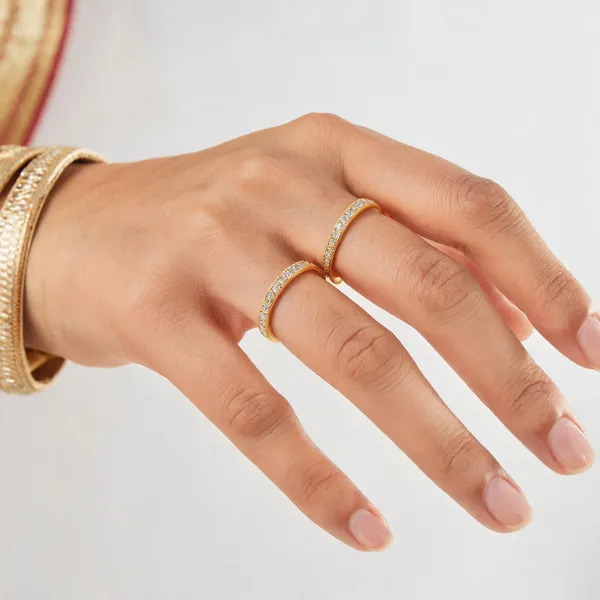 Gold_Tone_Stone_Studded_Band_Ring_For_Women
