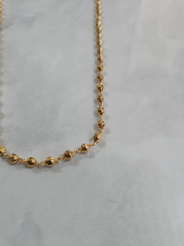 Gold_Tone_Beaded_Chain_Necklace