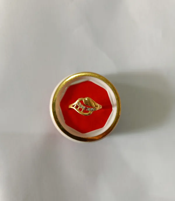 Gold-Tone_Statement_Ring_Set_for_Women