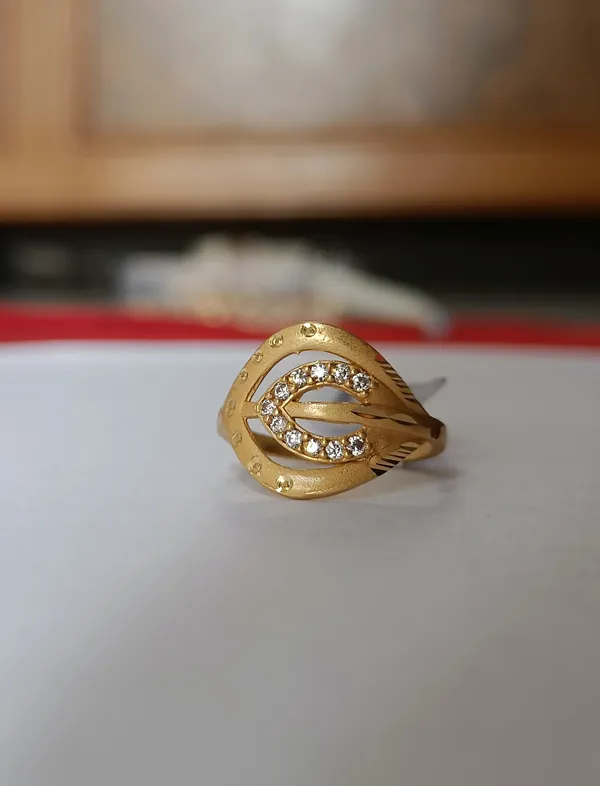 Gold_Plated_Designer_Ring_for_Women
