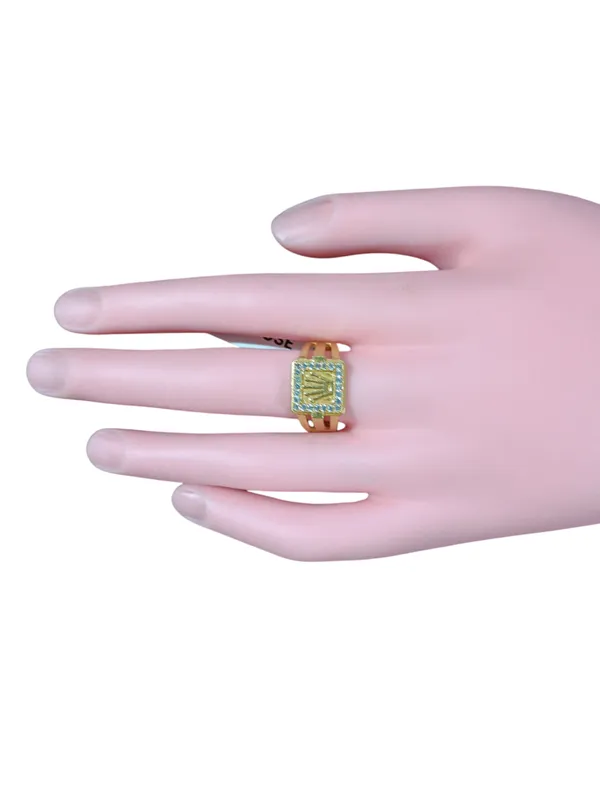 Gold_Tone_Square_Embellished_Ring_for_Unisex