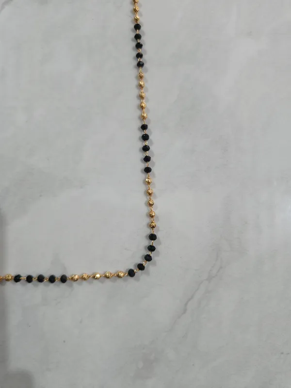 Black_Beaded_Gold_Tone_Mangalsutra_Necklace_for_Women
