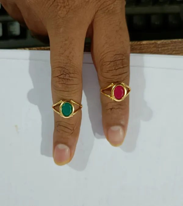 Gold_Tone_Oval_Stone_Rings_for_Women