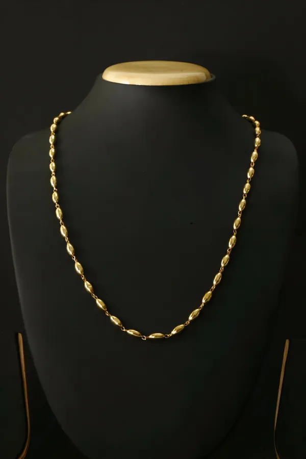 Gold_Tone_Oval_Bead_Chain_Necklace_for_Women