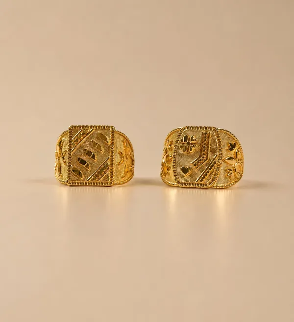 Gold_Tone_Ornate_Finger_Ring_for_Unisex