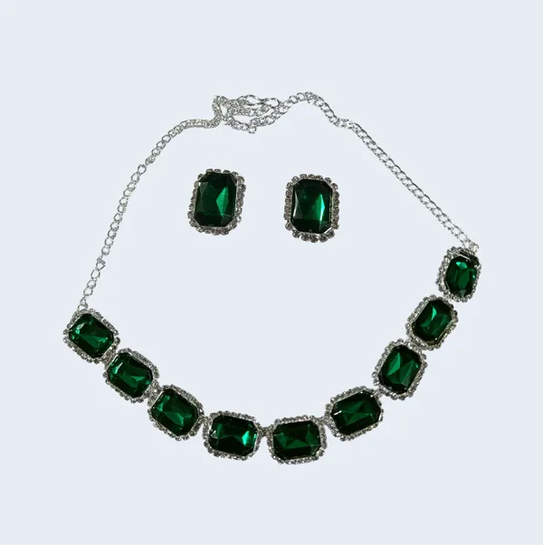 Green_Silver-Tone_Stone_Necklace_Set_for_Women