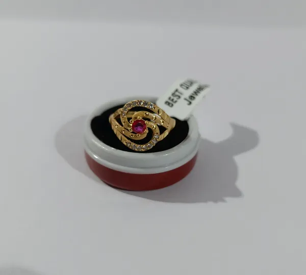 Gold_Tone_Stone_Embellished_Ring_for_Women