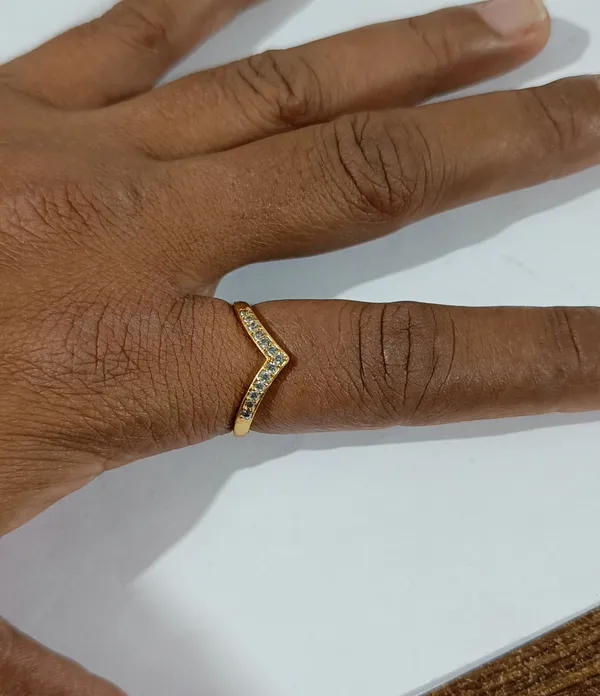 Gold_Tone_V_Shape_Stone_Studded_Ring_for_Women