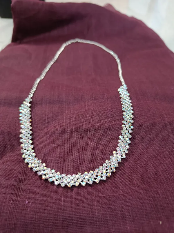 Silver_Tone_Necklace_And_Earrings_Set_for_Women