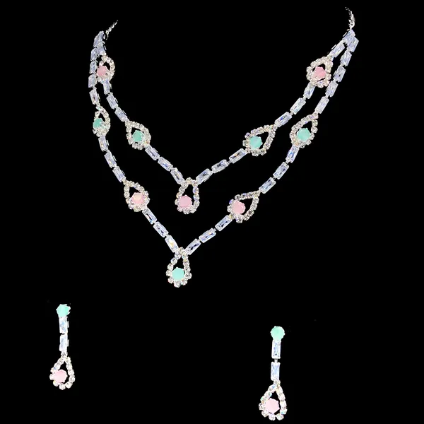 Silver_Tone_Layered_Necklace_Set_for_Women