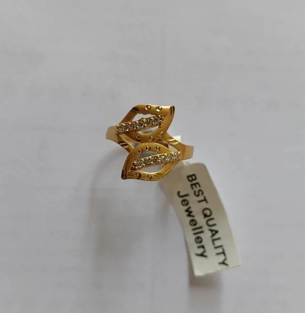Gold_Plated_Leaf_Design_Ring_for_Women
