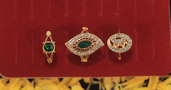 Gold_Tone_Green_Stone_Ring_for_Women
