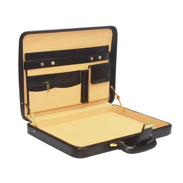 Leather_Attache_Briefcase_For_Laptop