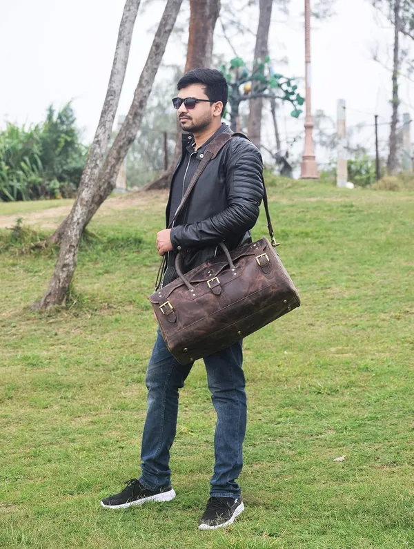 Leather_Travel_Duffle_Bag