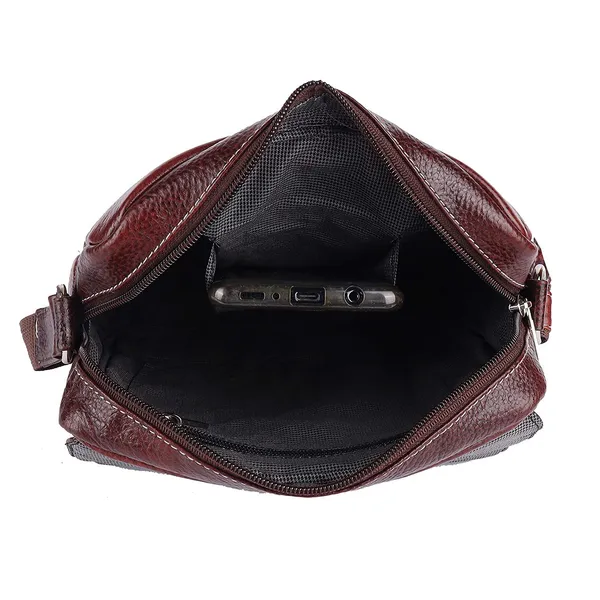Leather_Messenger_Bag_For_Men