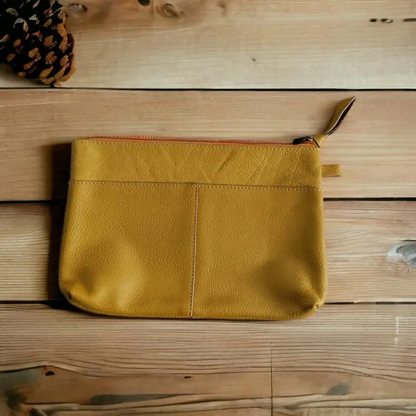 Leather_Cosmetic_Pouch