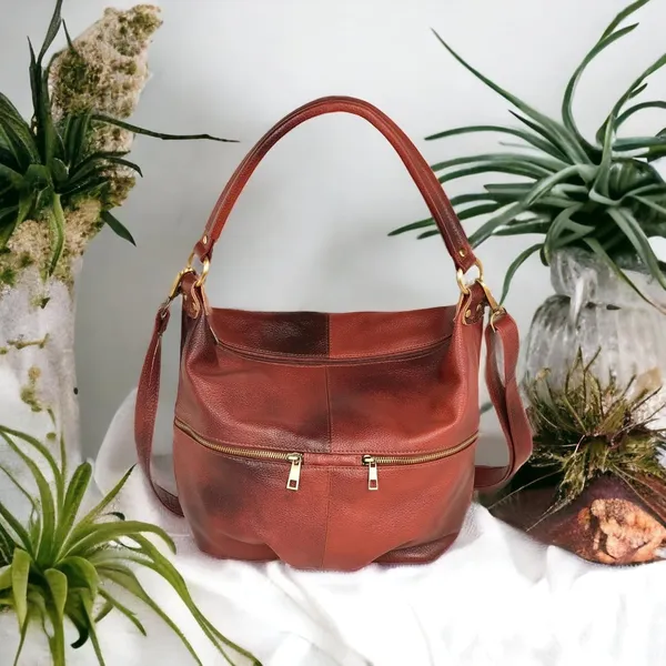 Leather_Hobo_Crossbody_Bag_For_Women