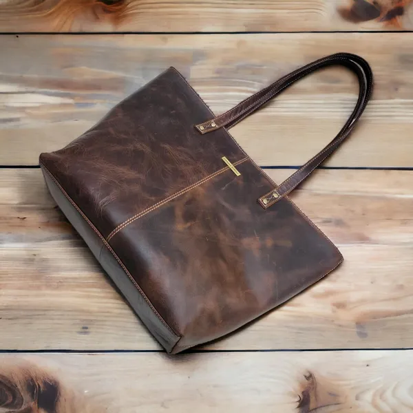 Women_S_Leather_Tote_Bag_With_Zipper