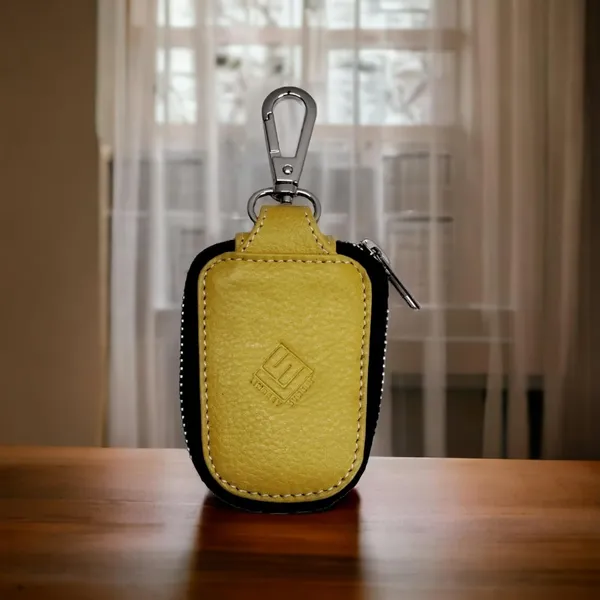 Genuine_Leather_Key_Pouch_With_Hook