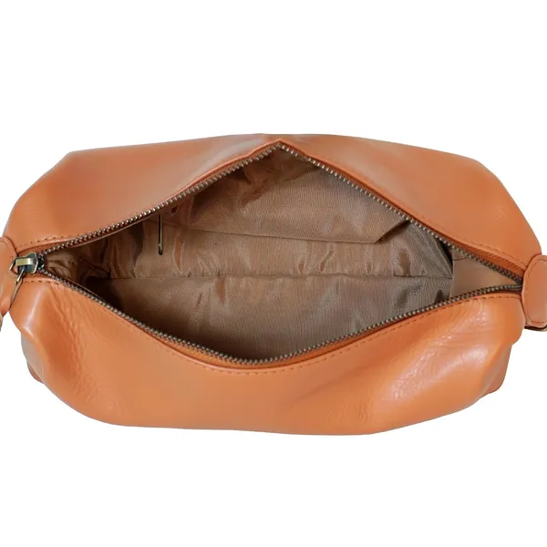Leather_Toiletry_Bag_For_Men