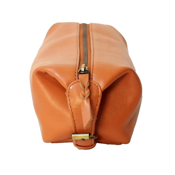 Leather_Toiletry_Bag_For_Men