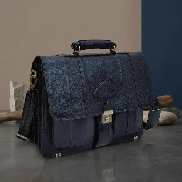 Black_Leather_Laptop_Bag_For_Unisex
