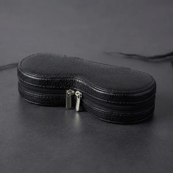 Black_Leather_Sunglass_Case_For_Unisex