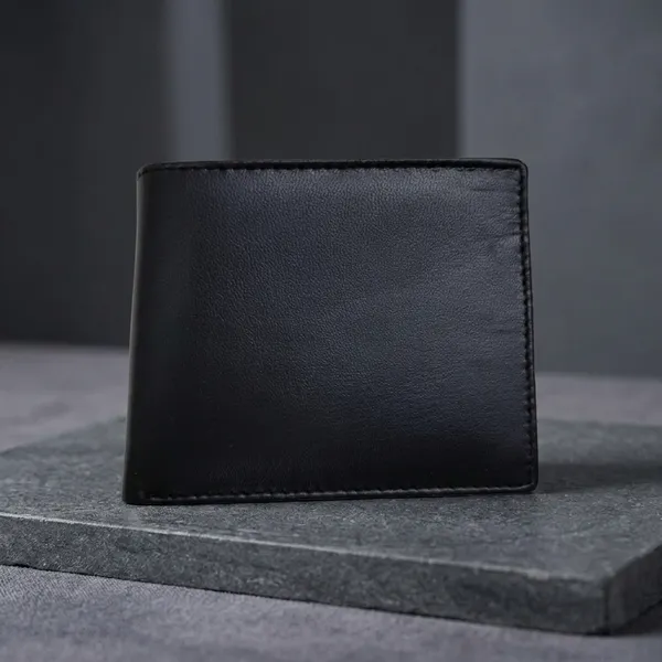 Black_Leather_Wallet_For_Men