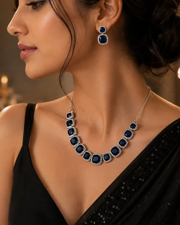 Royal_Sapphire_Halo_Necklace_Set_For_Women