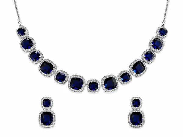 Royal_Sapphire_Halo_Necklace_Set_For_Women