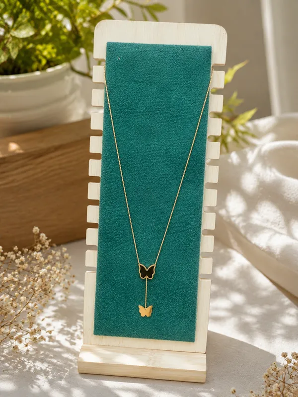 Gold_Plated_Butterfly_Pendant_Necklace