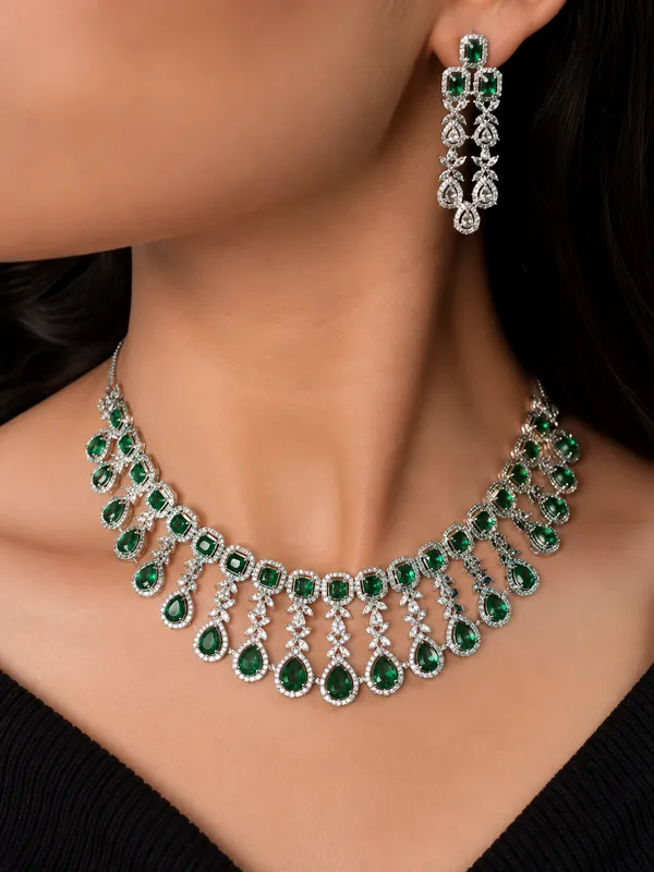 Emerald_Royale_American_Diamond_Necklace_Set